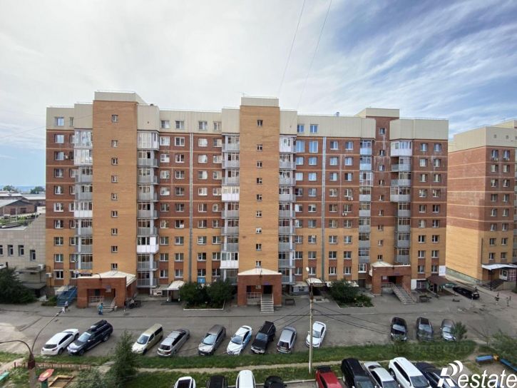 3-комн квартира микрорайон Крылатый, 22/3