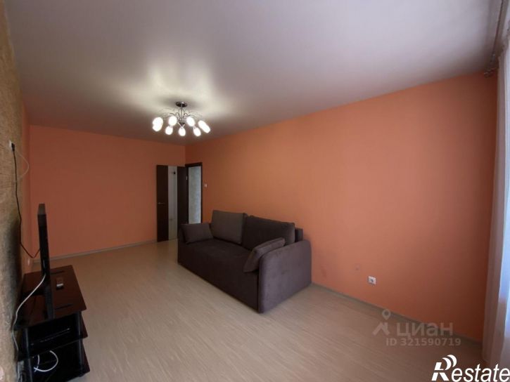 3-комн квартира микрорайон Крылатый, 22/3