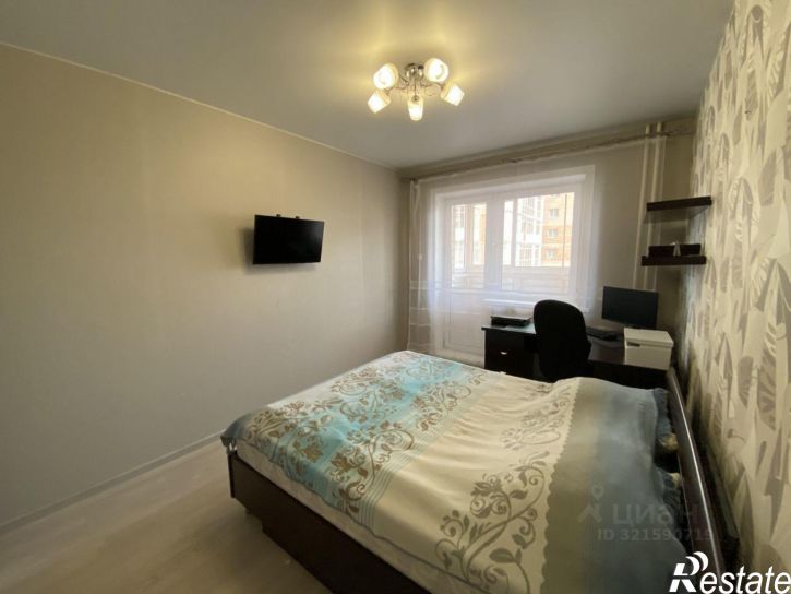 3-комн квартира микрорайон Крылатый, 22/3