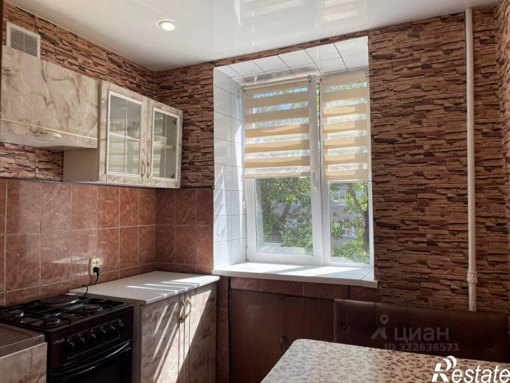 2-комн квартира улица Декабрьских Событий, 103,  д. 103