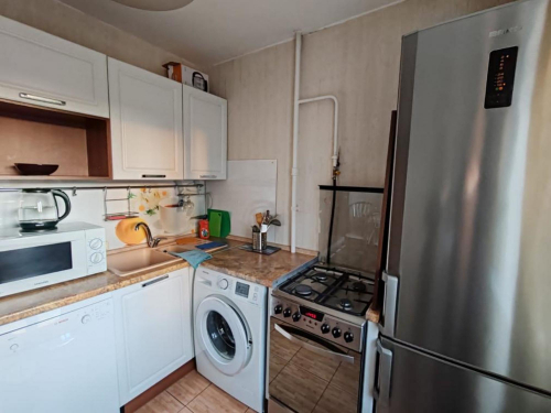 Продажа 2-комн квартиры Ярослава Гашека, 7