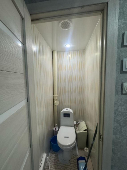 Продажа 2-комн квартиры Розы Люксембург, 323