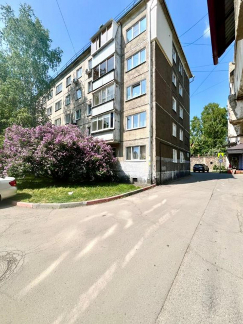 Продажа 2-комн квартиры Байкальская, 272