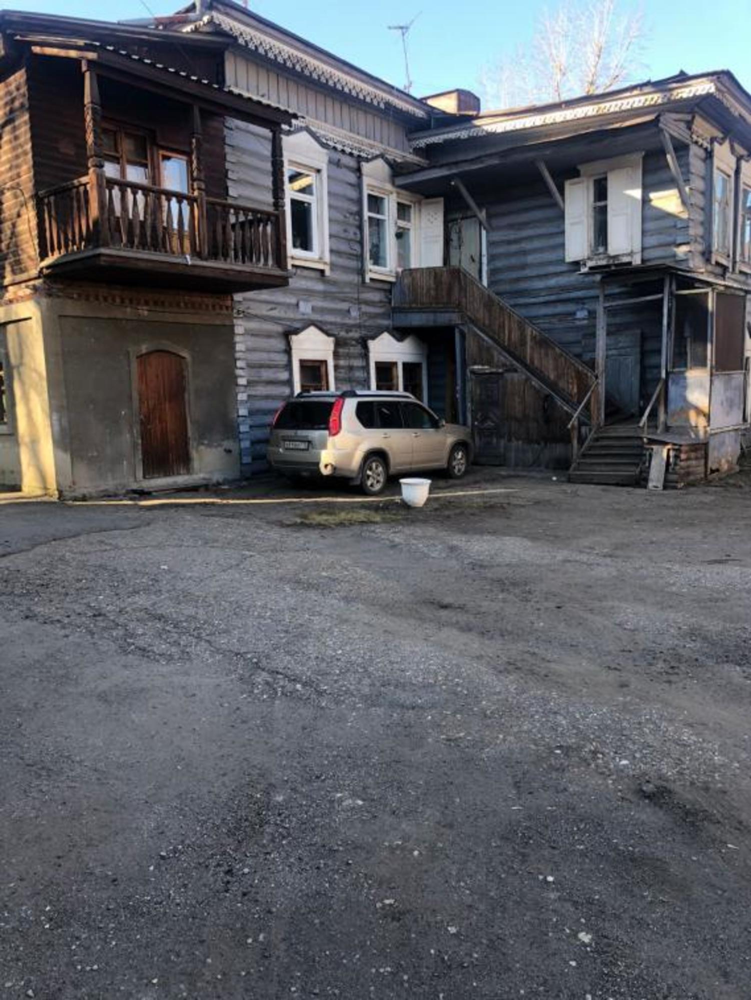 Купить дачу, дом, коттедж за 42 000 000 рублей на 5-й Армии, 53