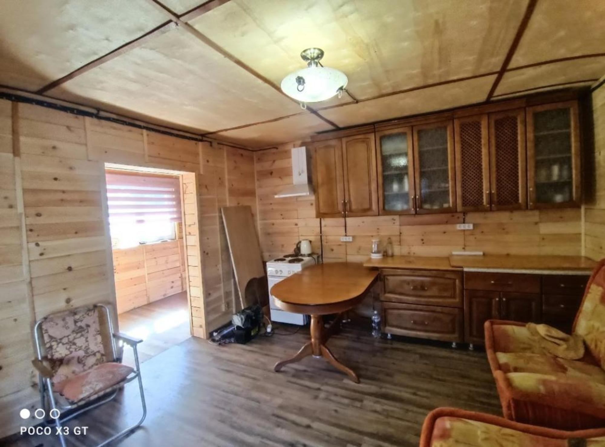 Купить дачу, дом, коттедж за 3 300 000 рублей на СНТ Швейник, 90