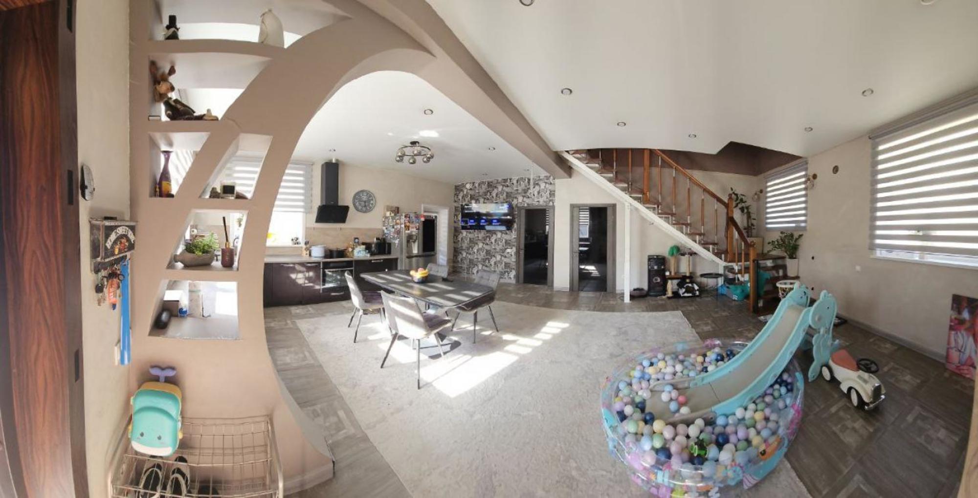 Купить дачу, дом, коттедж за 13 000 000 рублей на СНТ Надежда, 6-я Летняя улица, 264