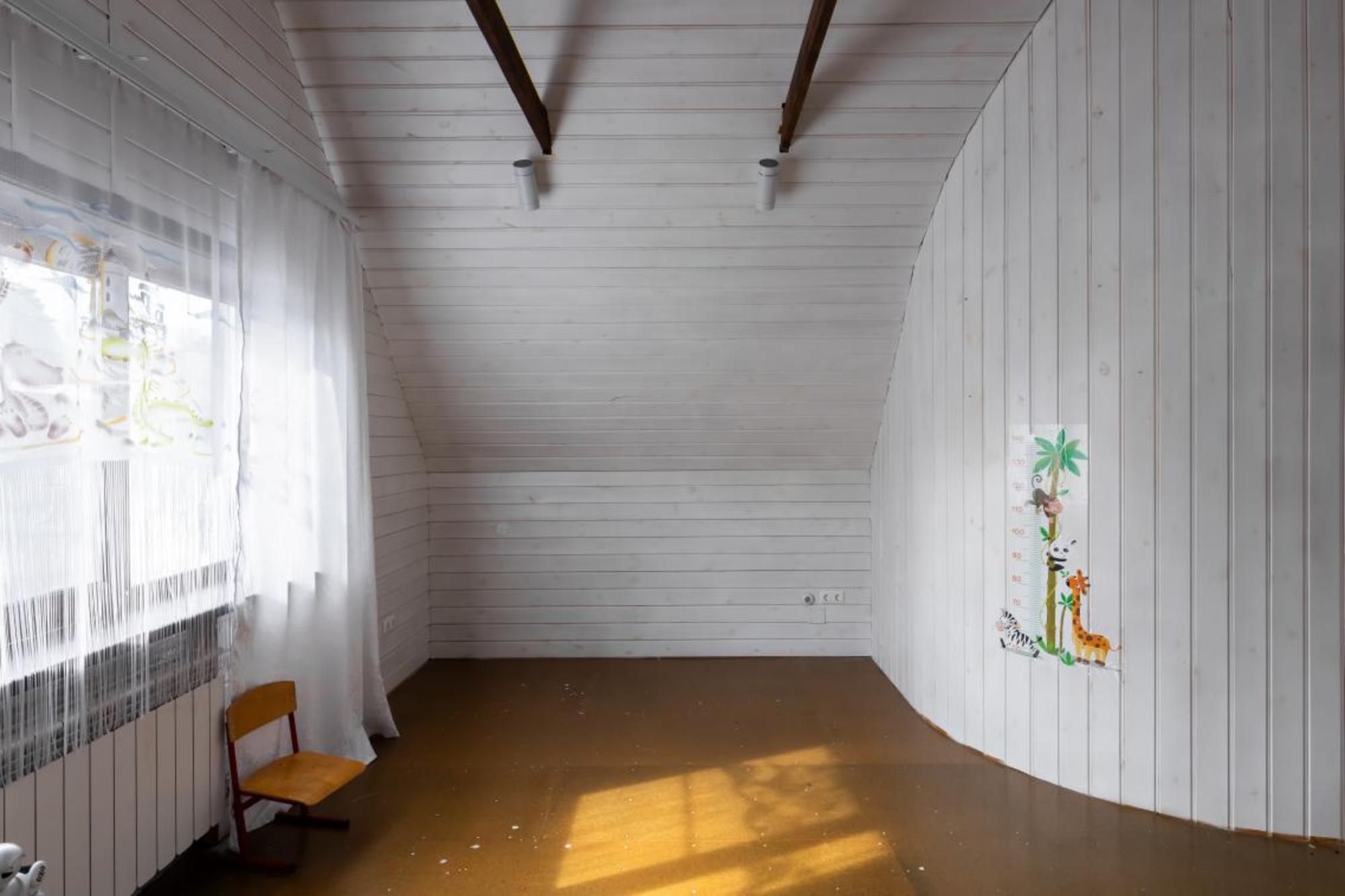 Купить дачу, дом, коттедж за 9 000 000 рублей на СНТ Росинка, 183