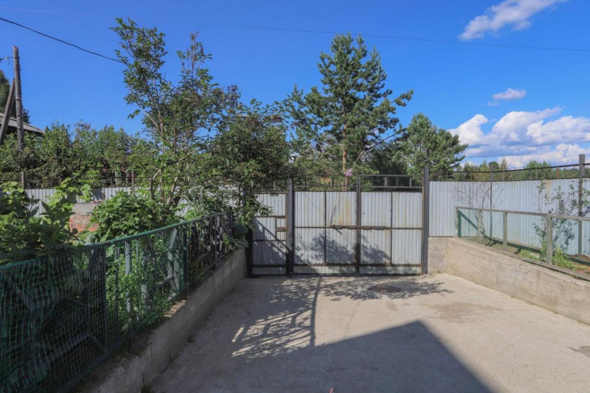 Купить дачу, дом, коттедж за 5 300 000 рублей на Сосновая, 0