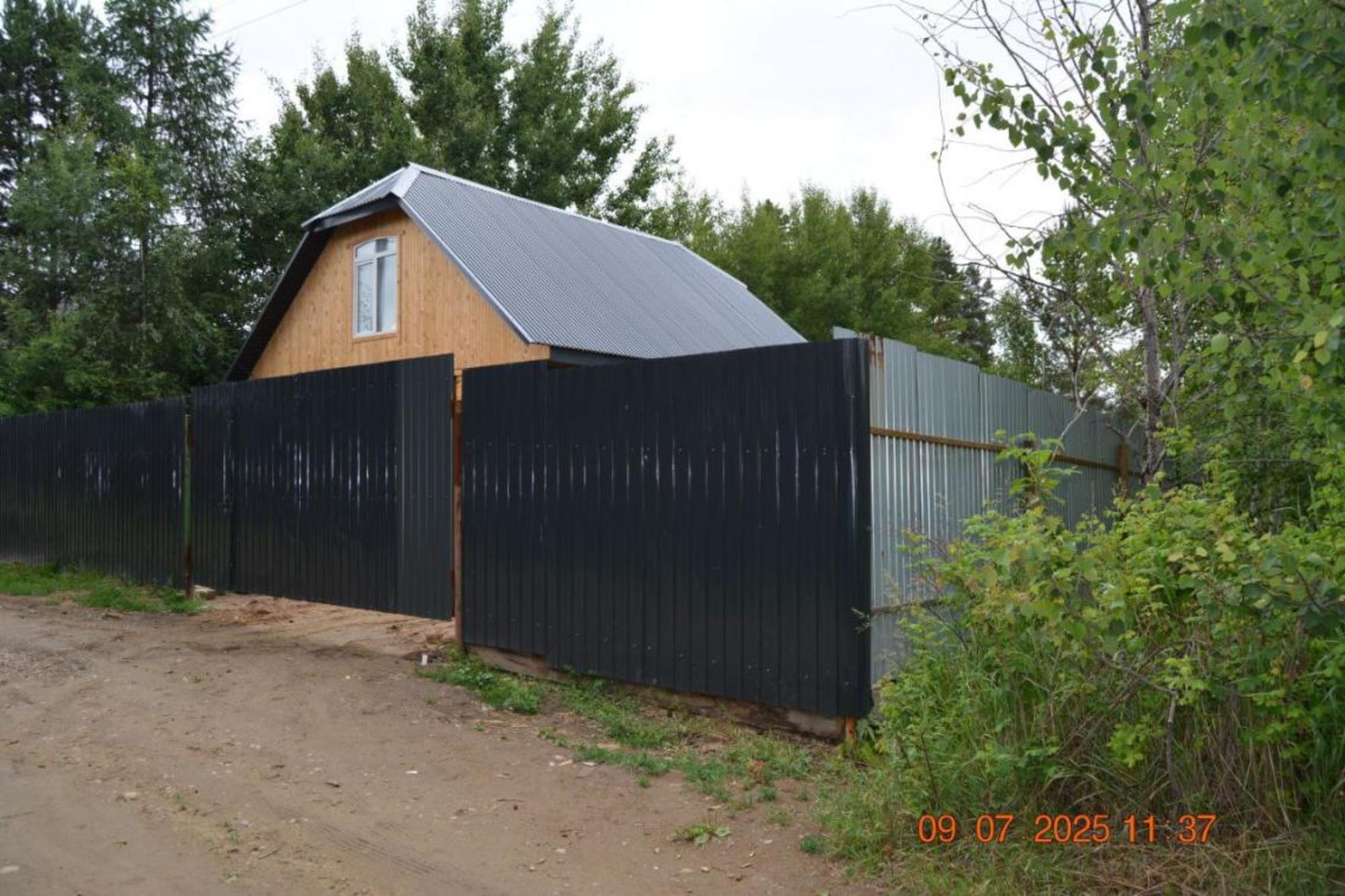 Купить дачу, дом, коттедж за 3 800 000 рублей на СНТ Радуга, 249