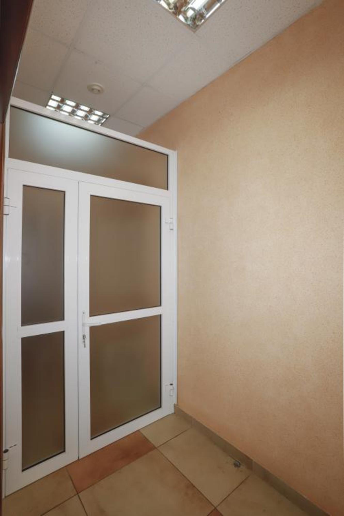 Купить офис, помещение под офис за 15 500 000 рублей на Гоголя, 13