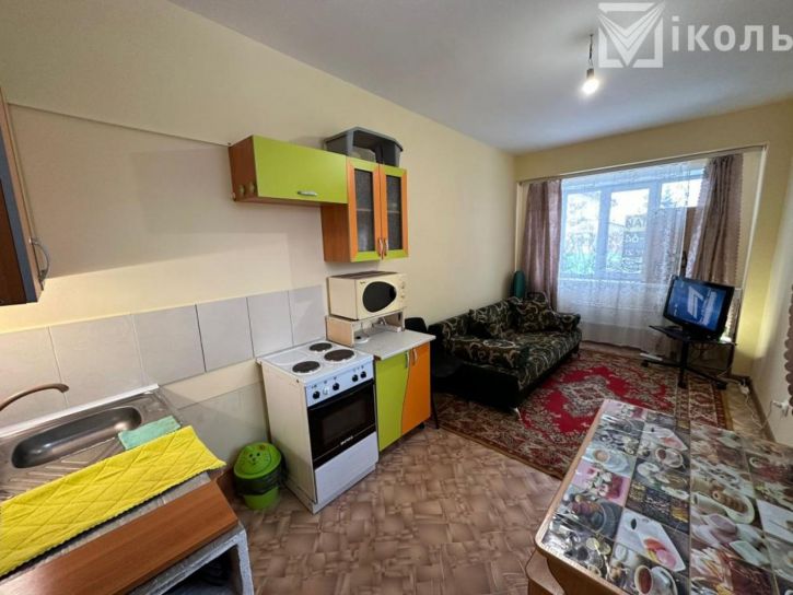 1-комн квартира Радужный мкр, 21
