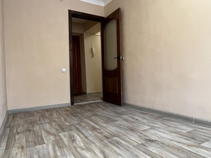 2-комн квартира Розы Люксембург, 13А