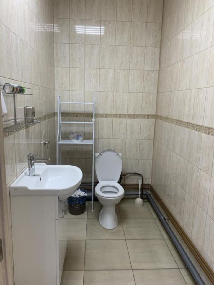 Офис Декабрьских Событий, 60