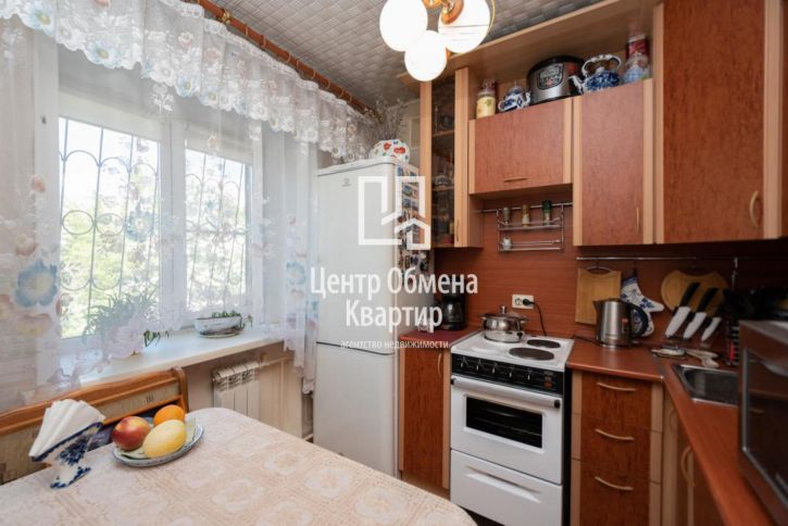 2-комн квартира Пискунова, 102