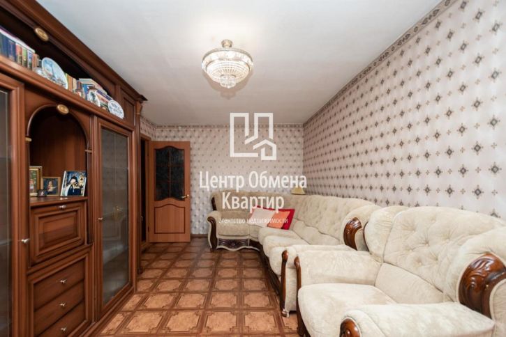 2-комн квартира Пискунова, 102
