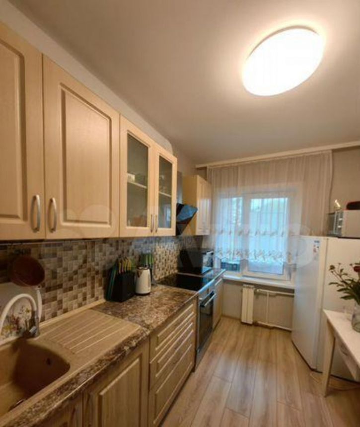 2-комн квартира Академическая, 24