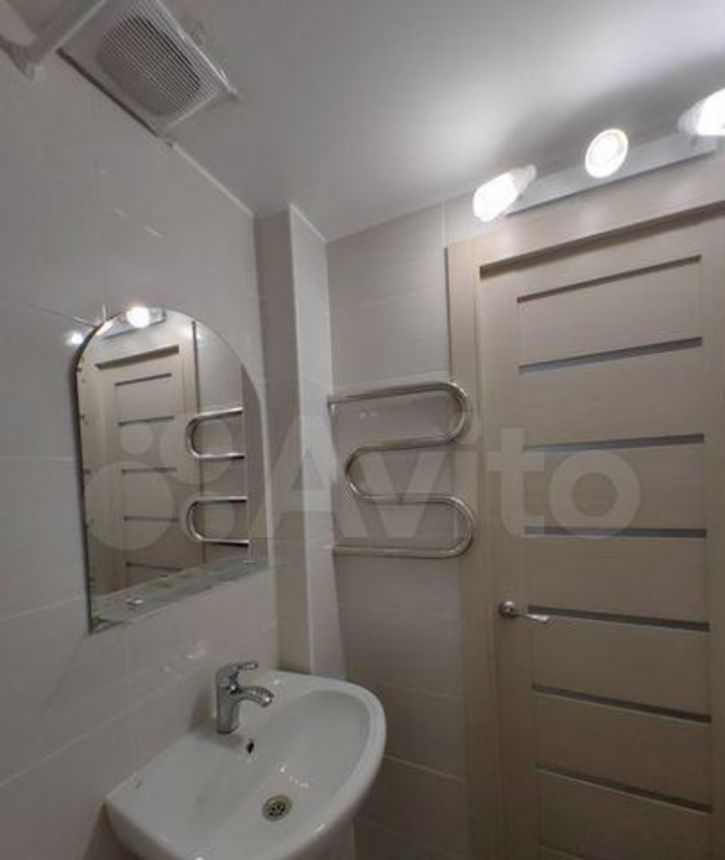 2-комн квартира Академическая, 24