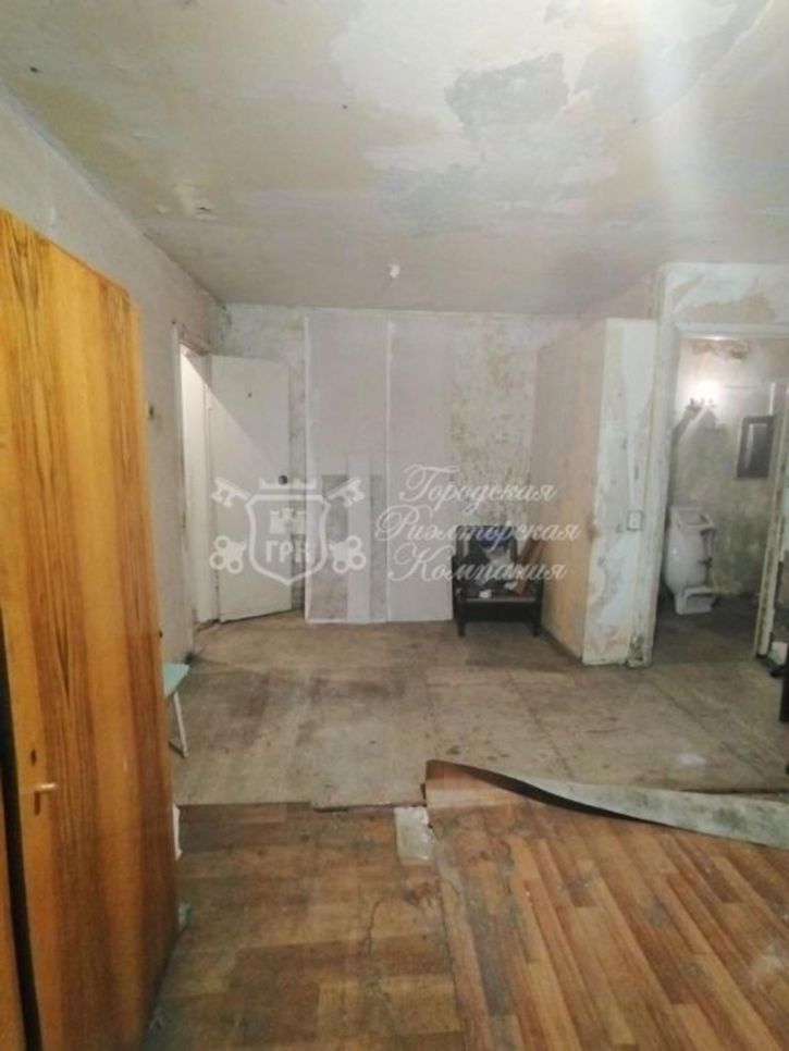 2-комн квартира Карла Либкнехта, 63