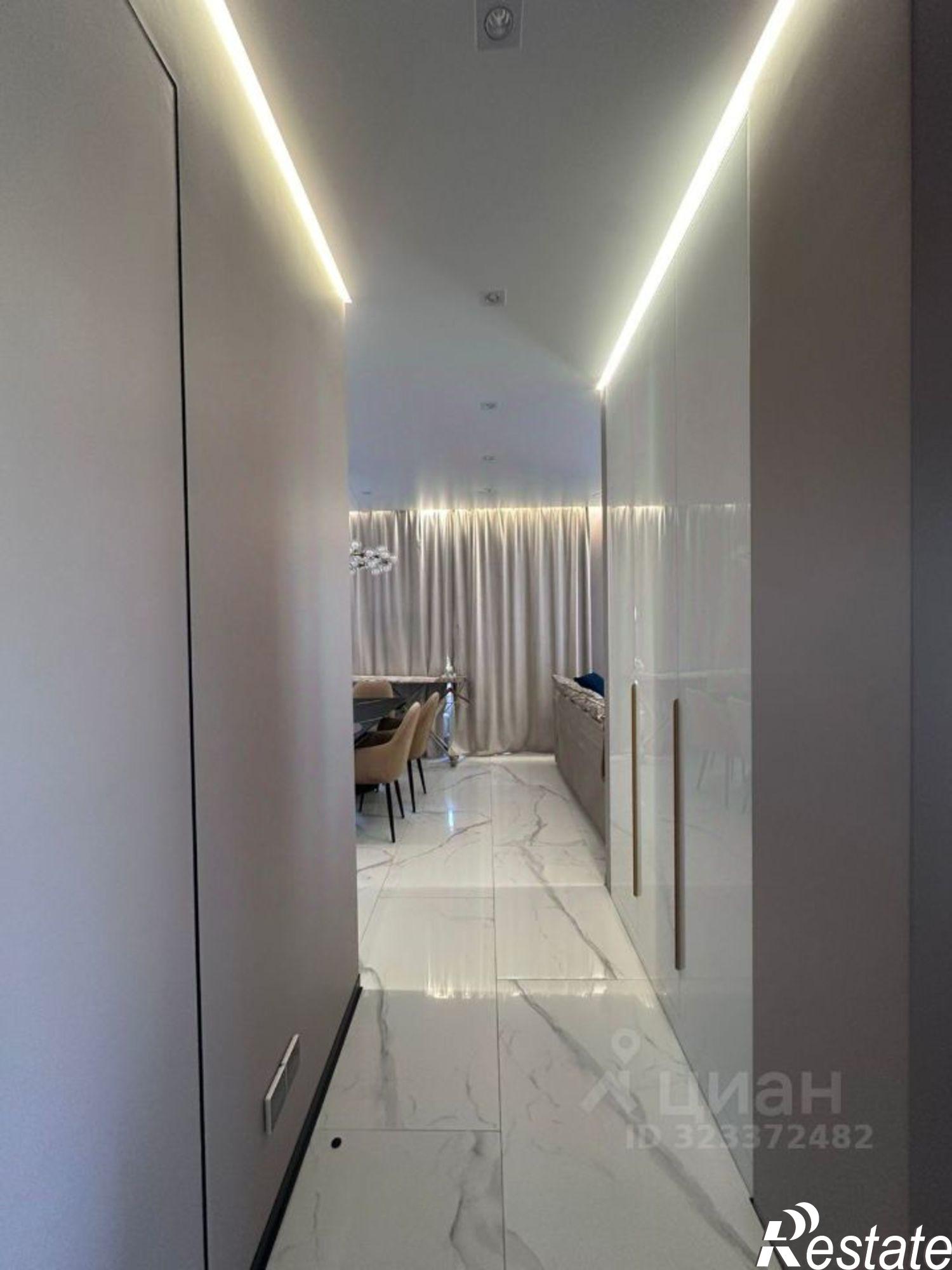 Купить квартиру за 21 500 000 рублей на ул Байкальская, 416