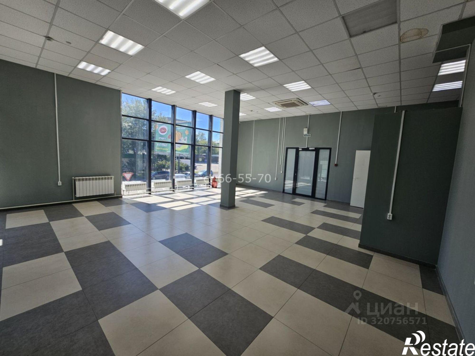 Сдать офис, помещение под офис за 120 001 рублей на улица Розы Люксембург, 174А