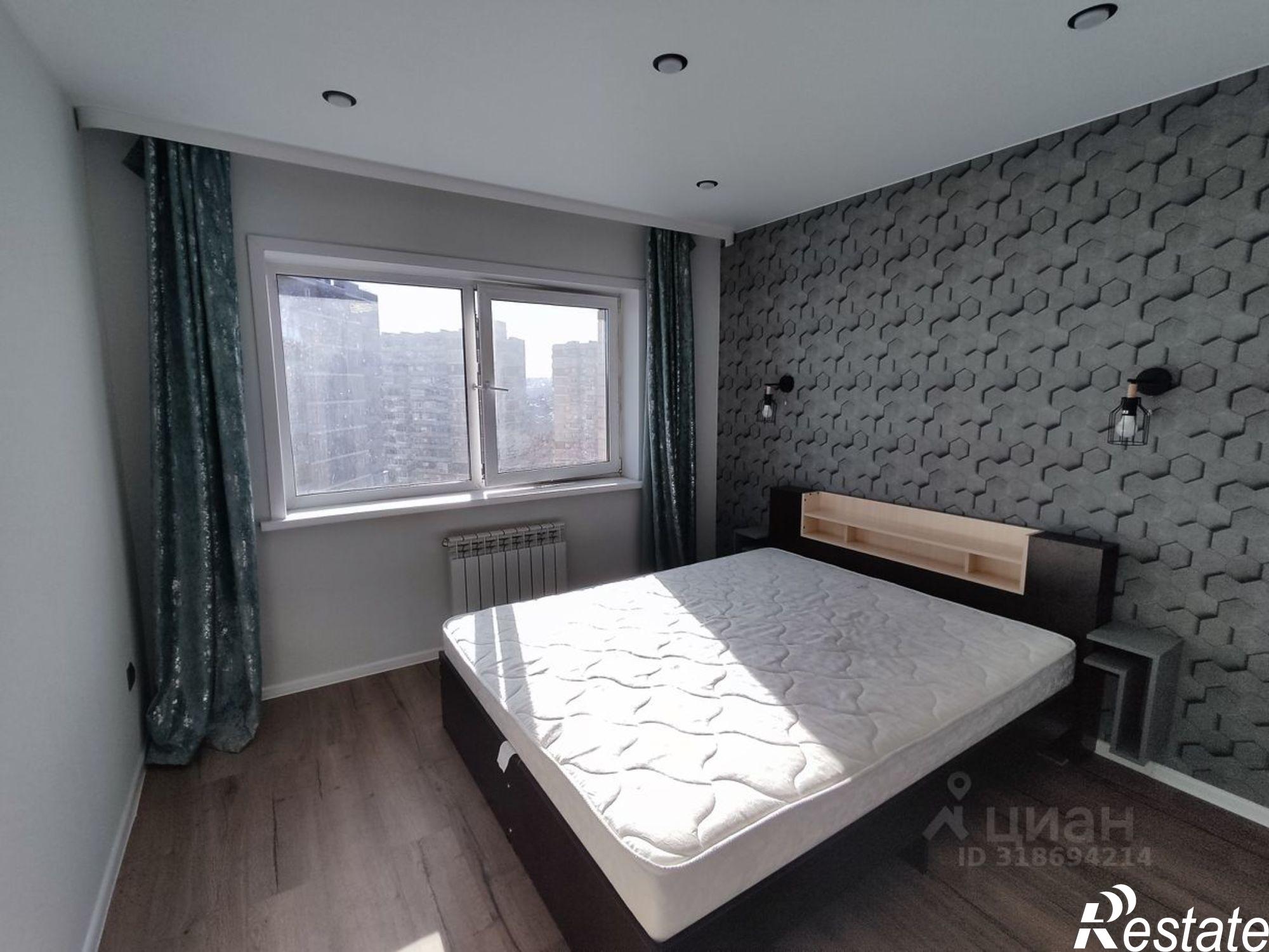 Сдать квартиру за 35 000 рублей на улица Розы Люксембург, 118/4