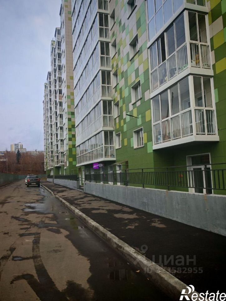 2-комн квартира улица Варламова, 104,  д. 104