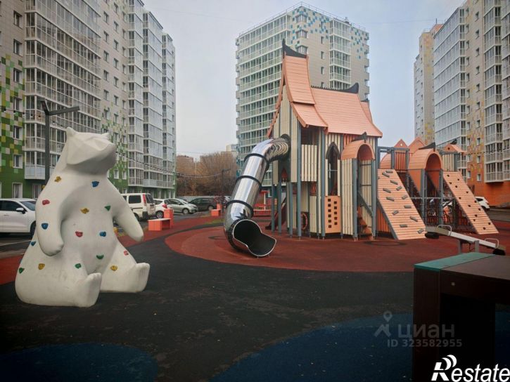 2-комн квартира улица Варламова, 104,  д. 104