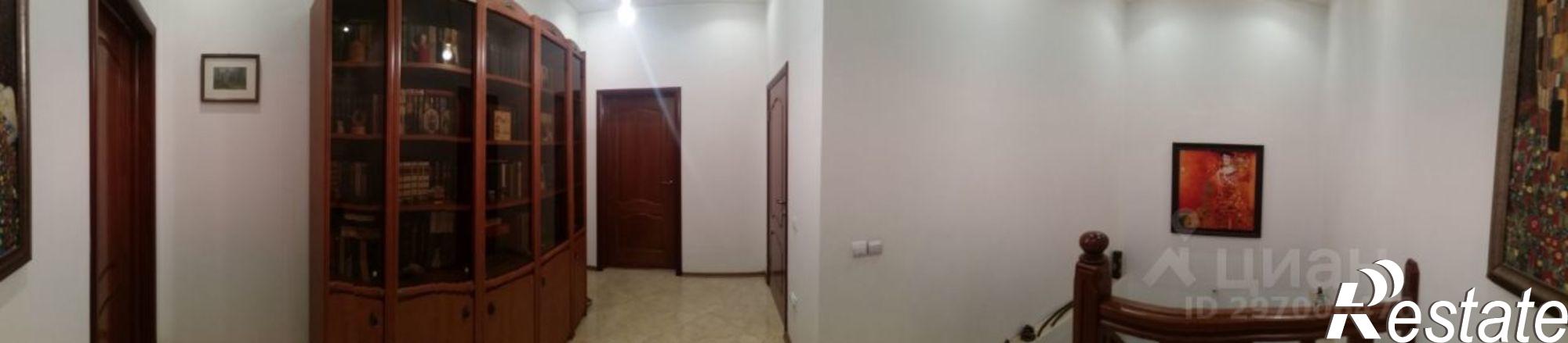 Купить дачу, дом, коттедж за 17 500 000 рублей на Комсомольская улица, 39