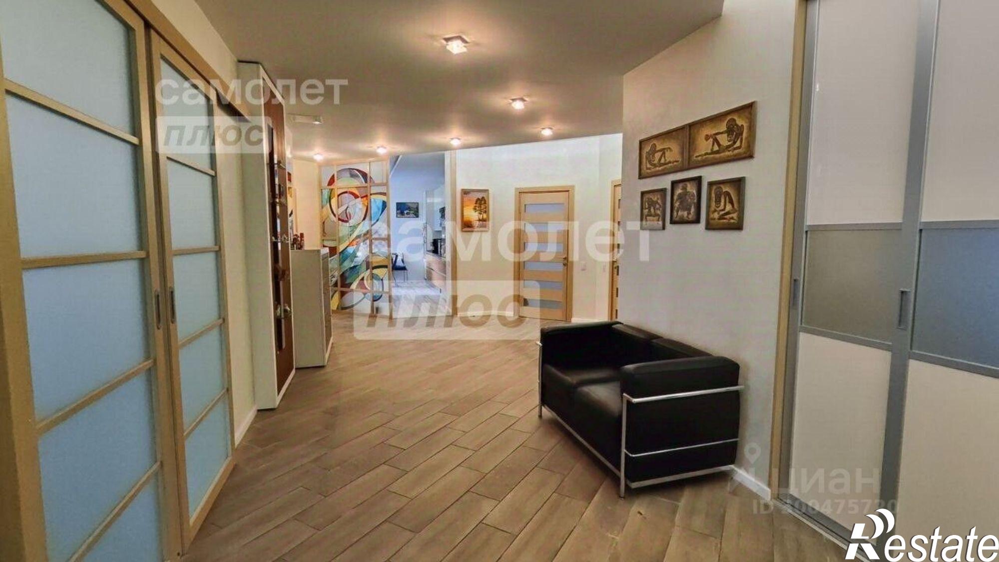 Купить квартиру за 34 999 000 рублей на бульвар Гагарина, 68А