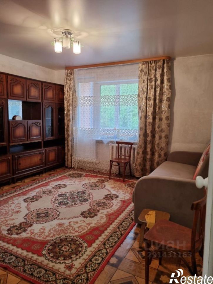 3-комн квартира микрорайон Университетский, 106