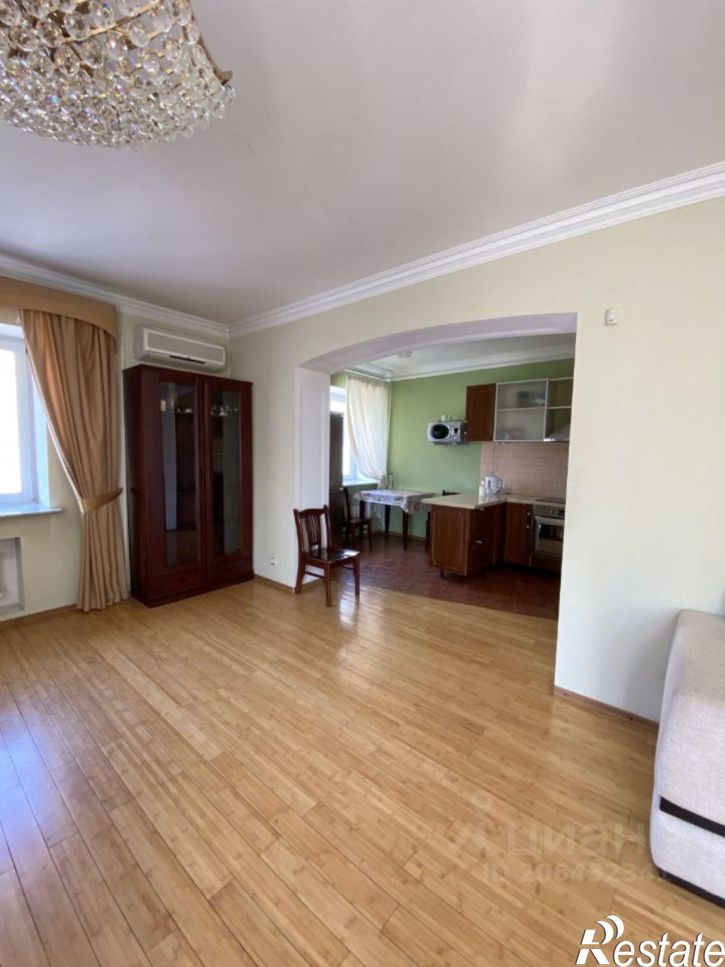 3-комн квартира улица Пискунова, 150,  д. 150