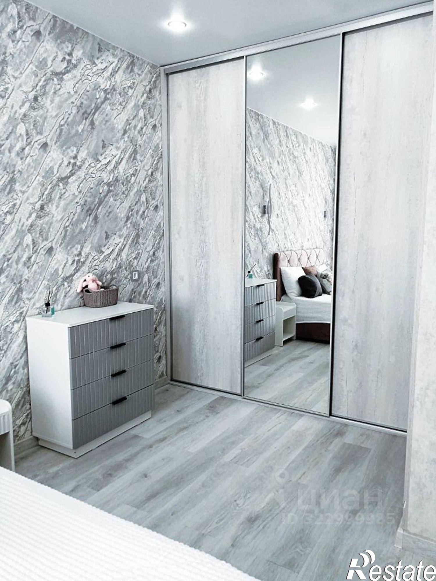 Сдать квартиру за 40 000 рублей на ул Якоби, 16