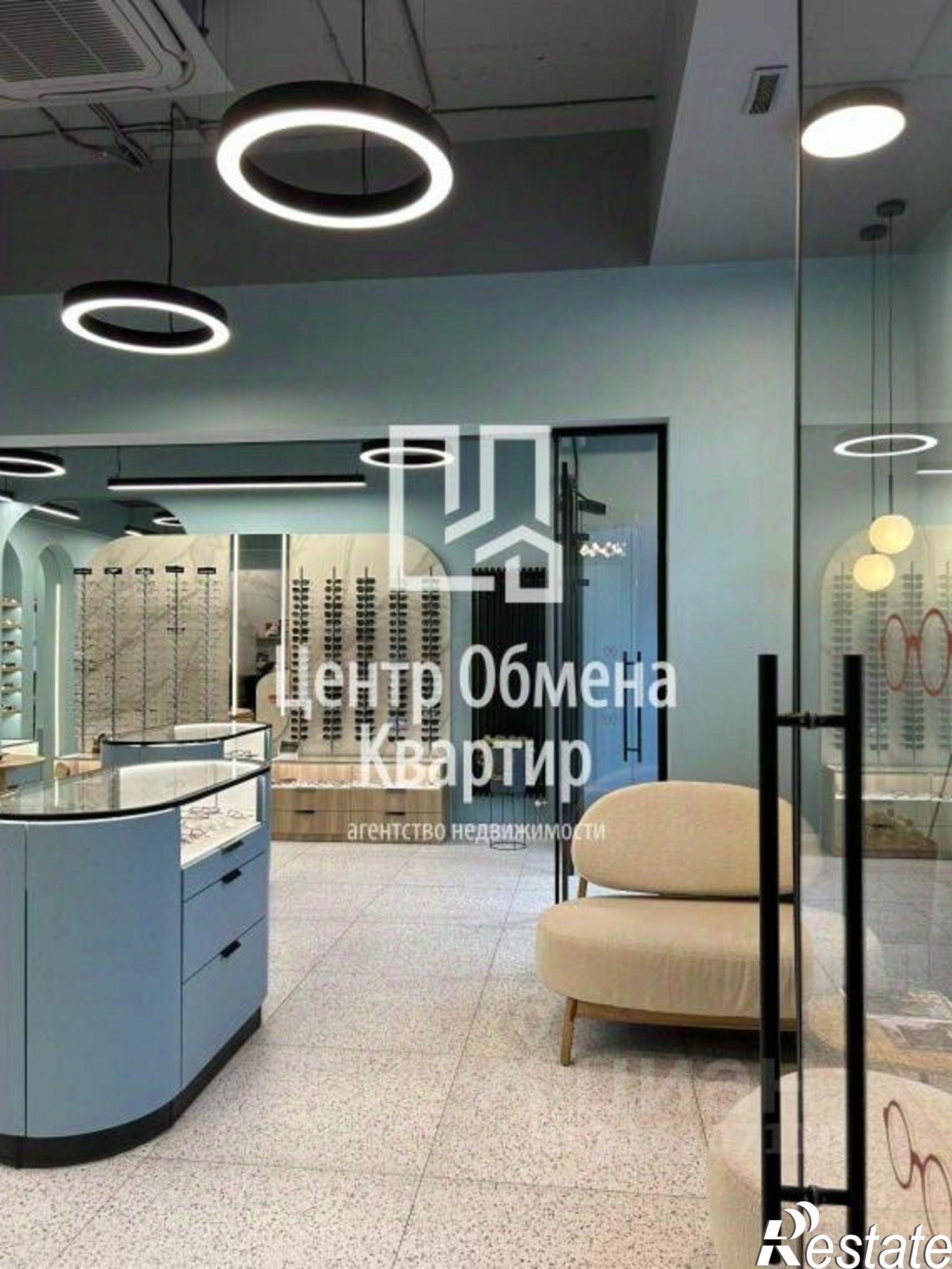 Купить офис, помещение под офис за 75 000 100 рублей на улица Красного Восстания, 24