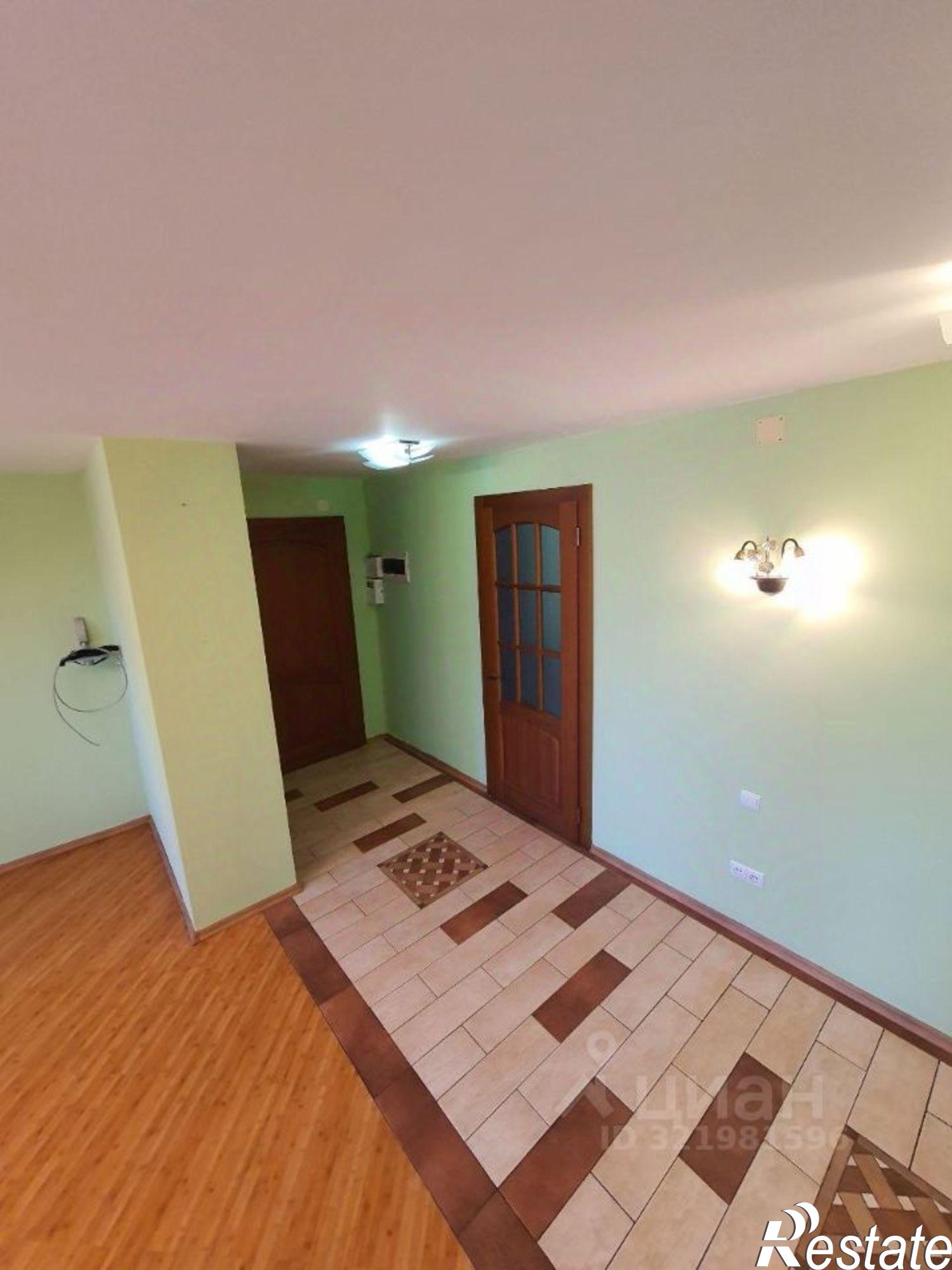 Купить квартиру за 11 400 000 рублей на Угольный проезд, 74