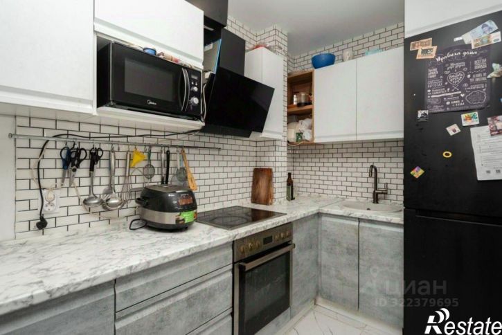 2-комн квартира Угольный проезд, 68,  д. 68