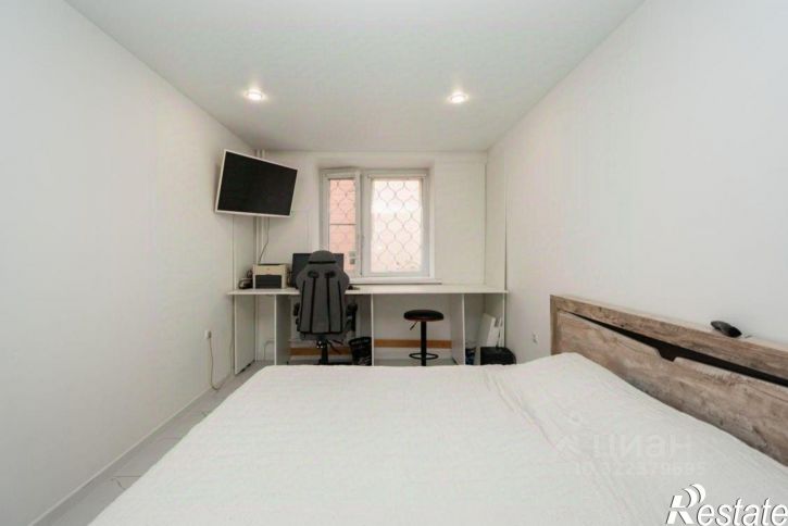 2-комн квартира Угольный проезд, 68,  д. 68