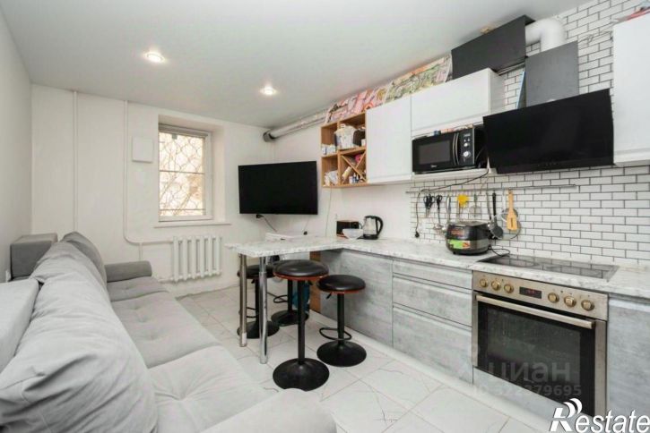 2-комн квартира Угольный проезд, 68,  д. 68