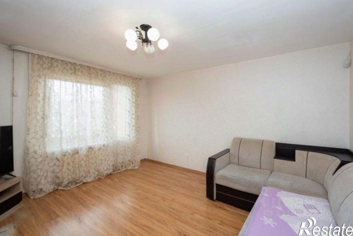 5-комн квартира улица Калинина, 5,  д. 5