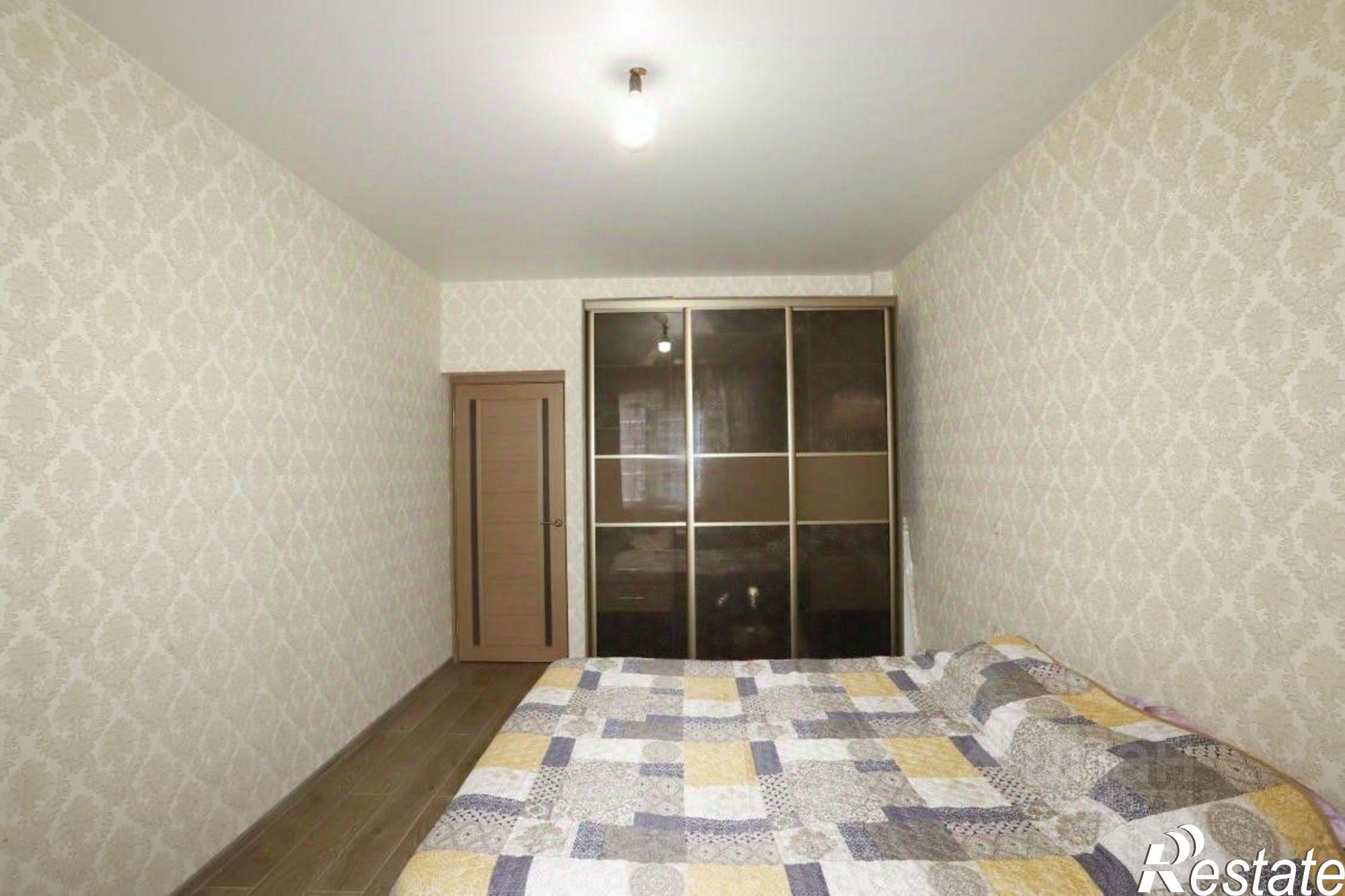 Купить квартиру за 10 200 000 рублей на улица Пискунова, 142/4