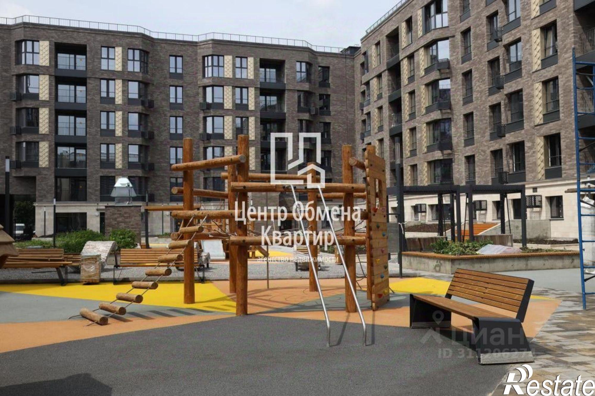 Купить квартиру за 40 935 000 рублей на улица Красного Восстания, 22