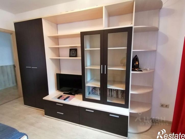 1-комн квартира улица Сурнова, 30/6,  д. 30/6