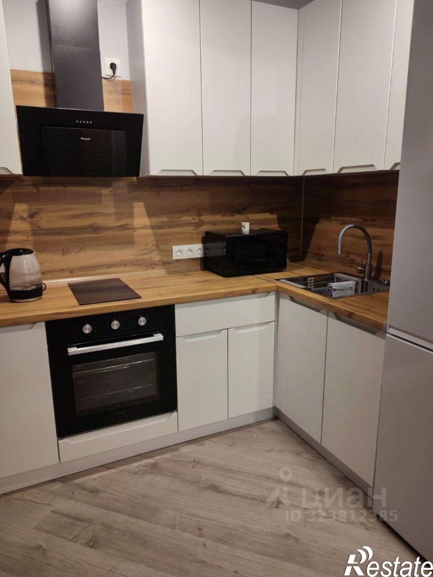 Сдать квартиру за 41 800 рублей на 1-й Ленинский квартал, 6