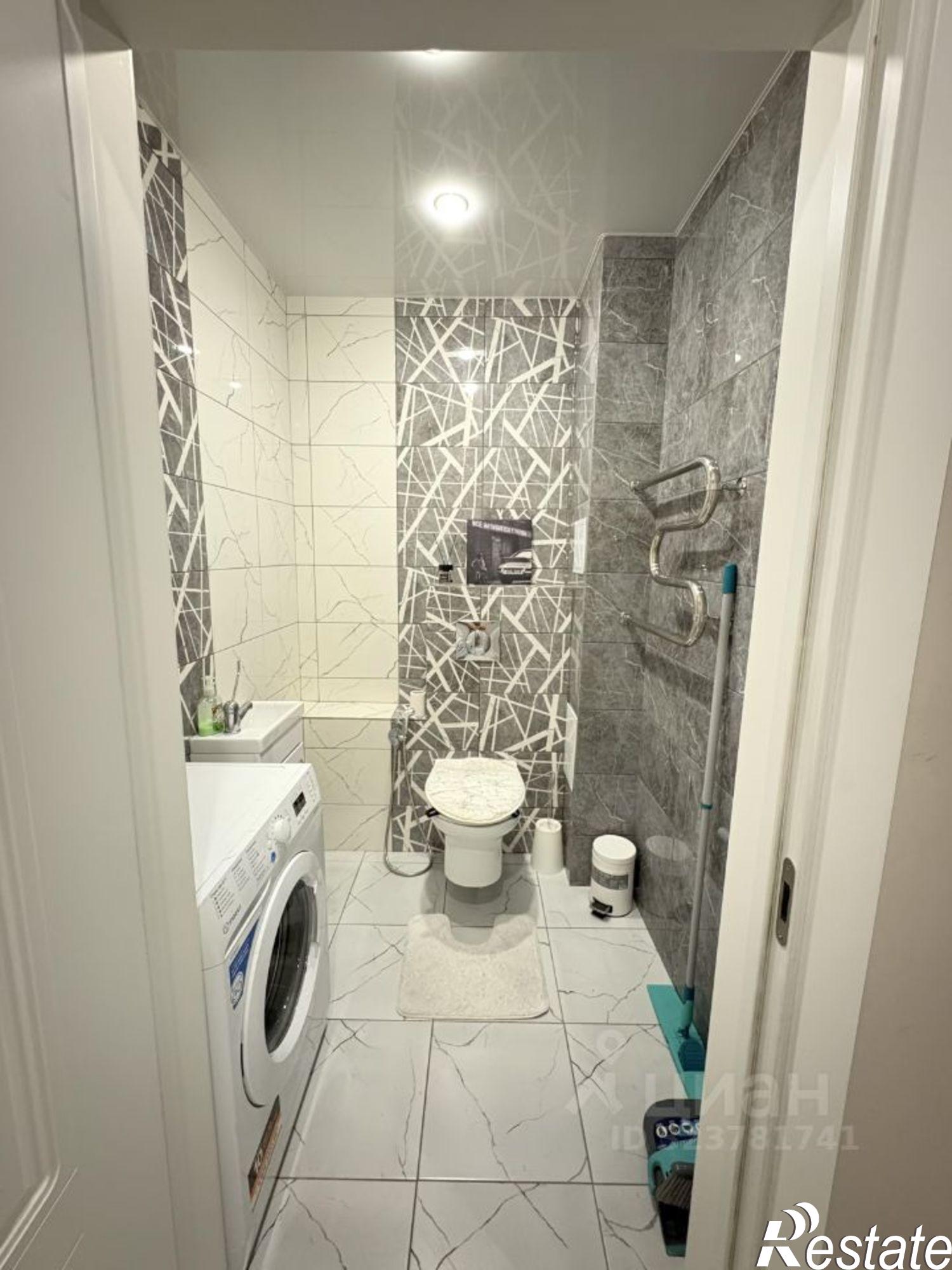 Сдать квартиру за 40 000 рублей на пер Академика Алексея Окладникова, 23