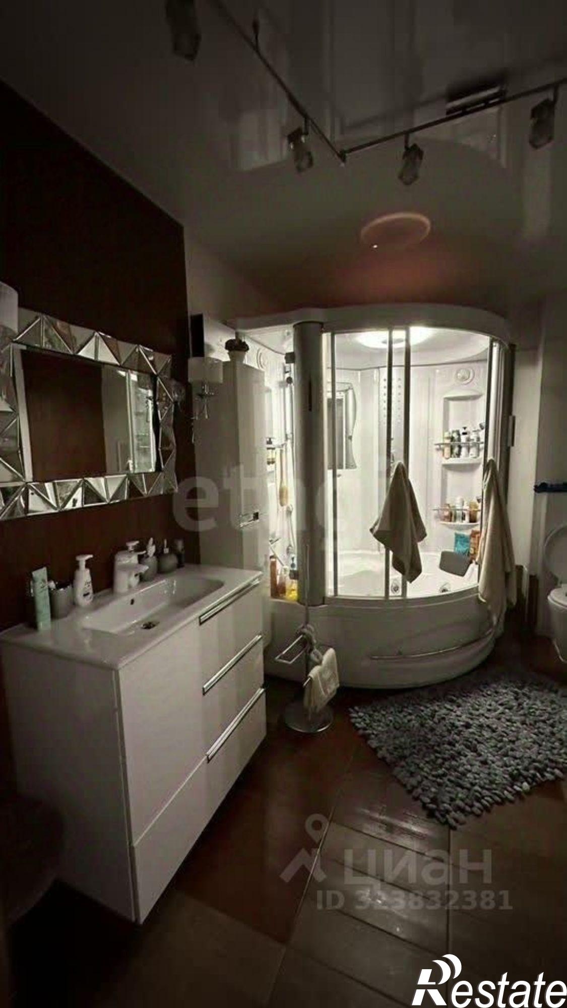 Купить квартиру за 22 000 000 рублей на ул Байкальская, 342/3