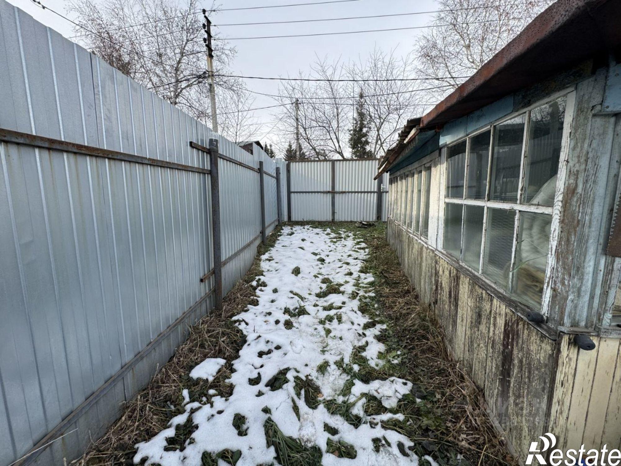 Купить дачу, дом, коттедж за 1 800 000 рублей на СНТ Восток, 1-я Ушаковская улица, 11