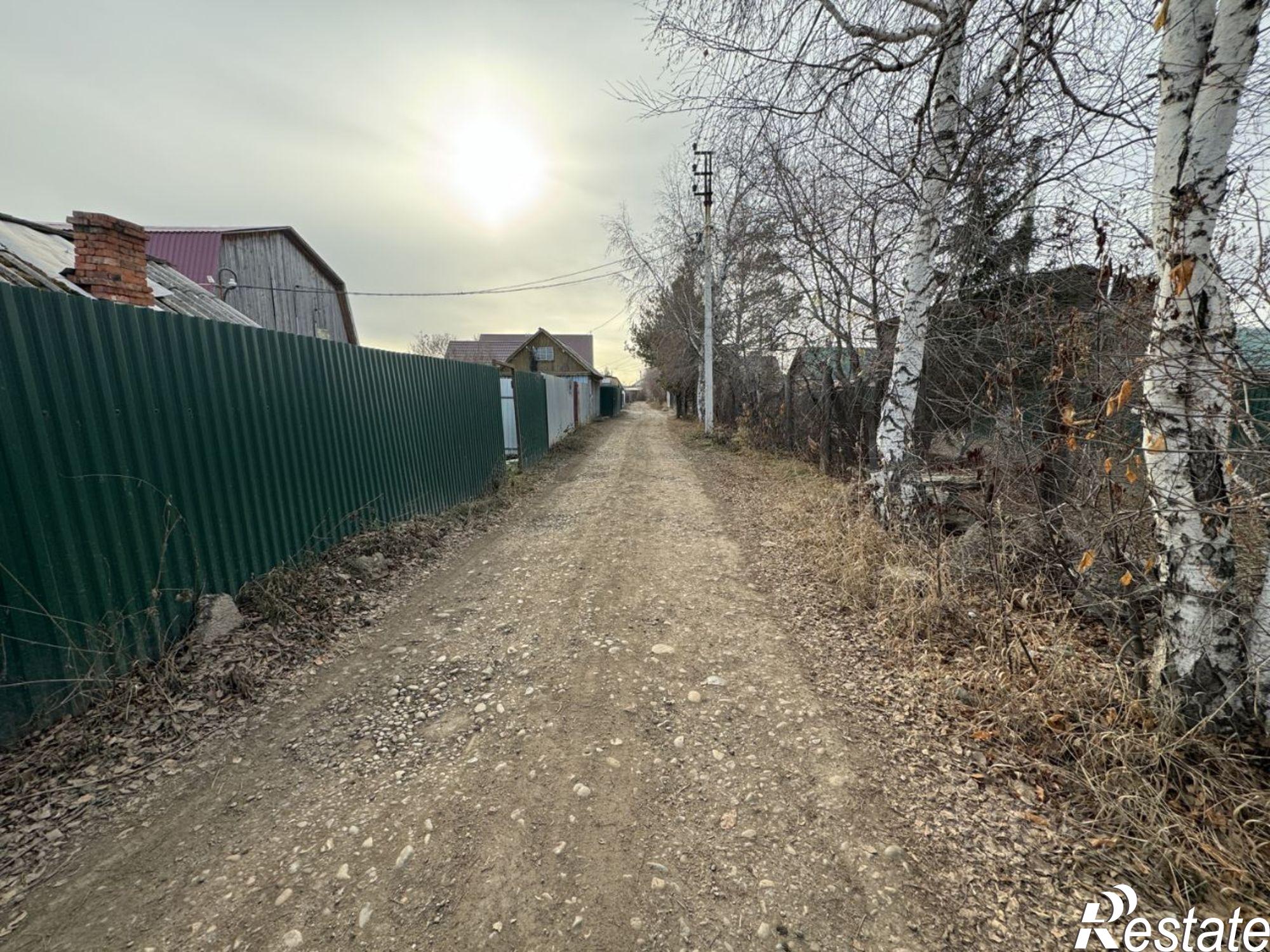 Купить дачу, дом, коттедж за 1 800 000 рублей на СНТ Восток, 1-я Ушаковская улица, 11