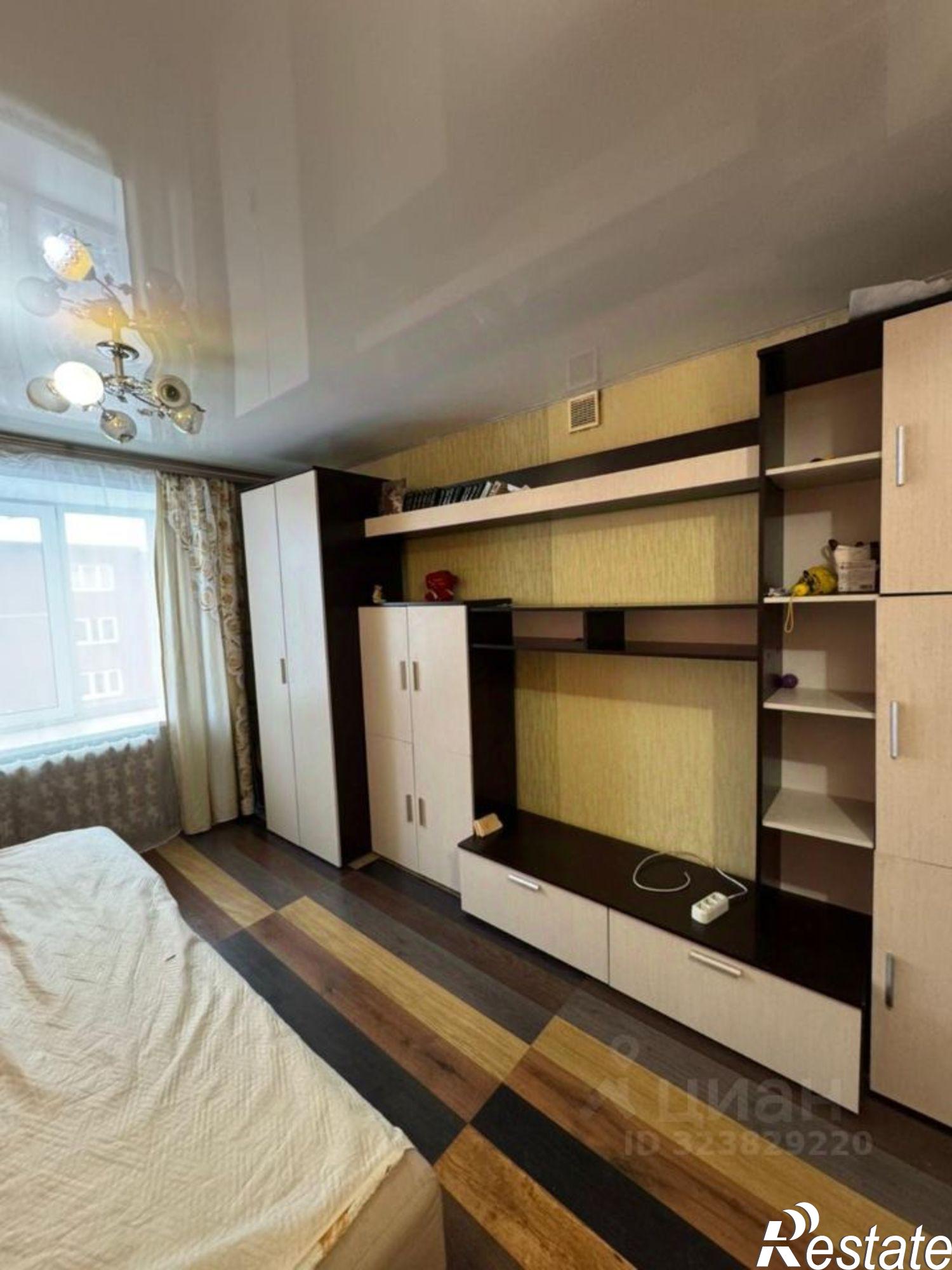 Сдать комнату за 11 000 рублей на ул Ледовского, 3а