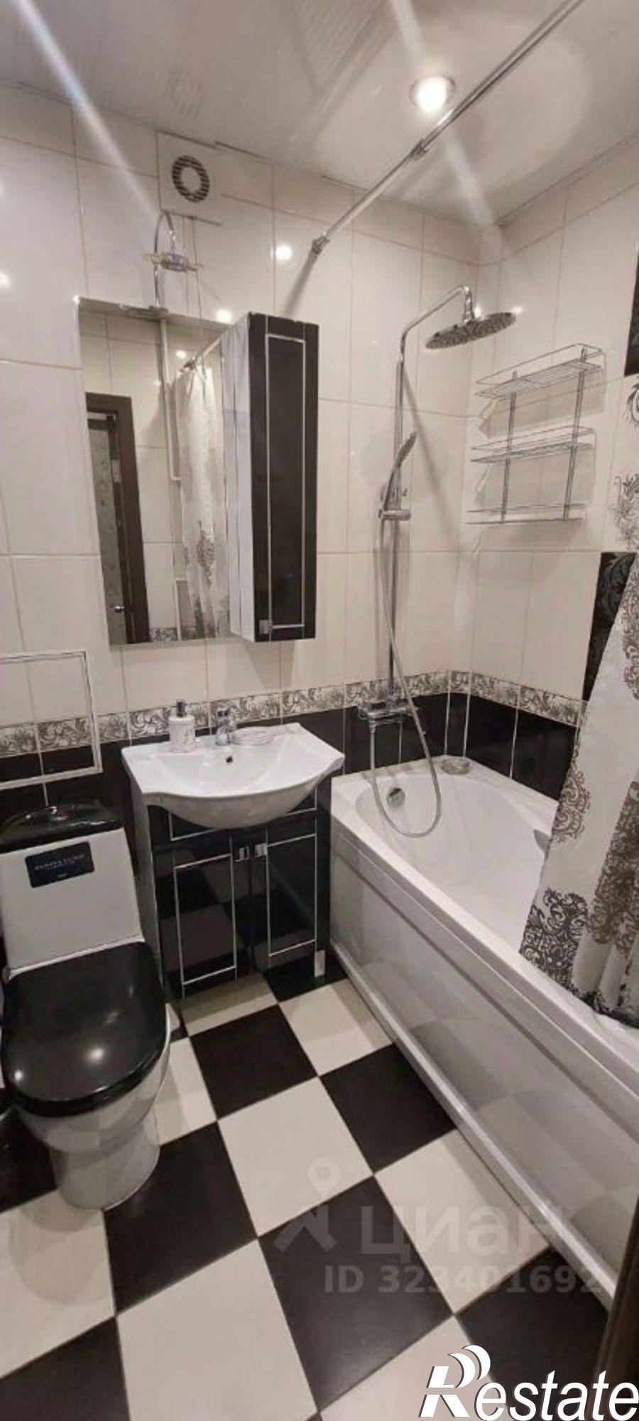 Сдать квартиру за 37 000 рублей на ул Баумана, 230