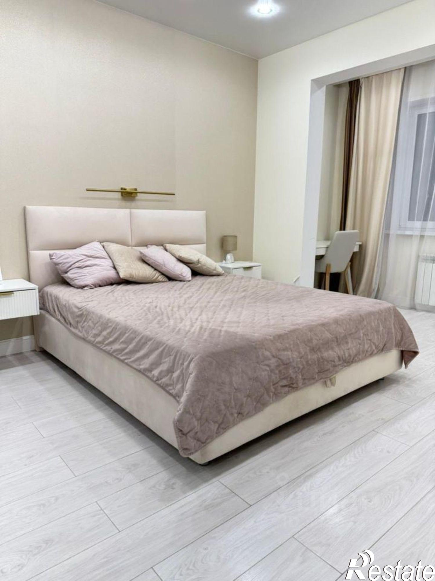 Сдать квартиру за 45 000 рублей на ул Верхняя Набережная, 161/13