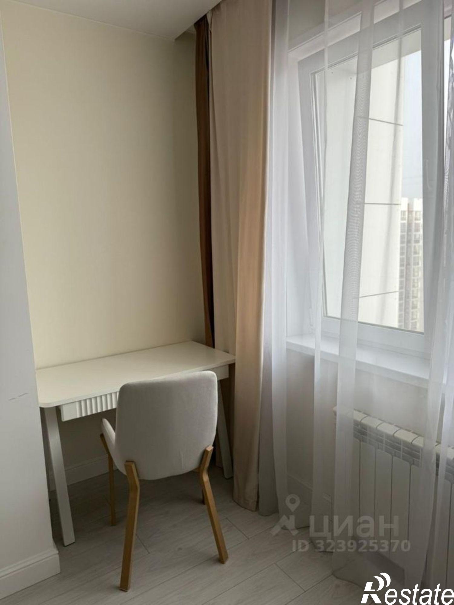 Сдать квартиру за 45 000 рублей на ул Верхняя Набережная, 161/13